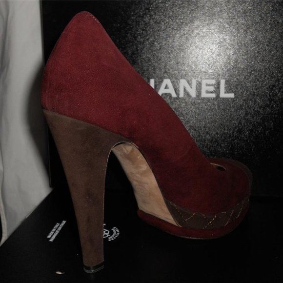 CHANEL 12A Two Tone Suede Cap Toe Quilted Platform Pumps Heels Shoes - Picture 3 of 9